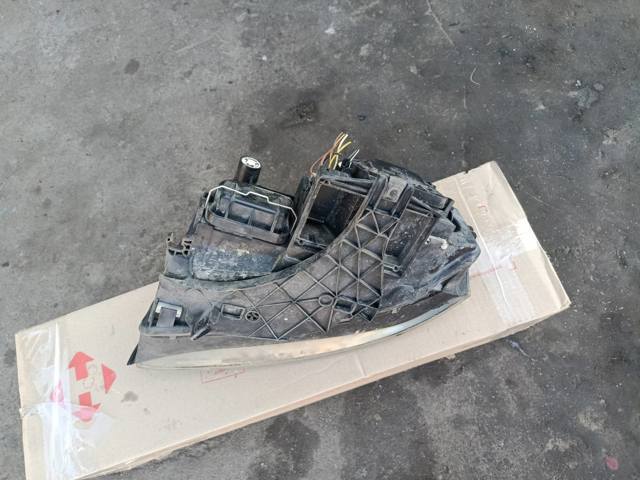 Фара права — фото 4