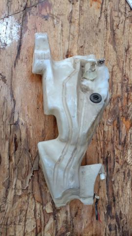 Бачок омивача — фото 2