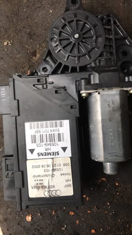 Мотор стеклоподъемника двери задней правой