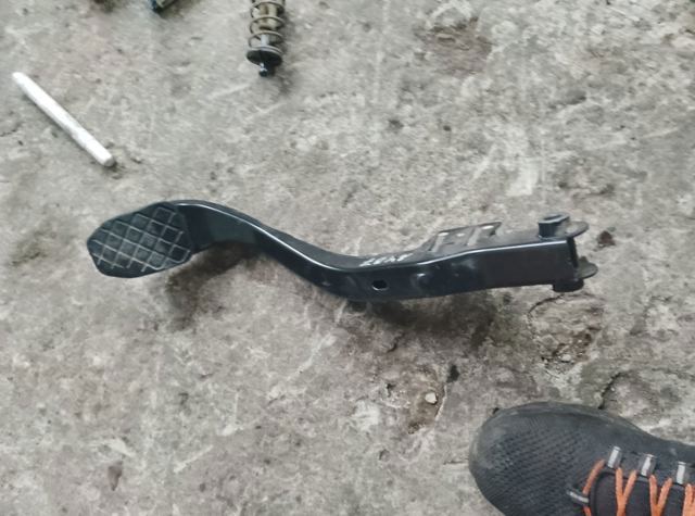 Педаль гальма — фото 2