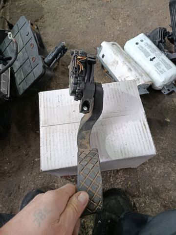 Педаль газу (акселератора) — фото 7