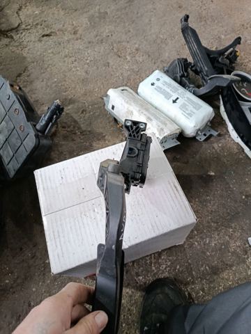 Педаль газу (акселератора) — фото 5