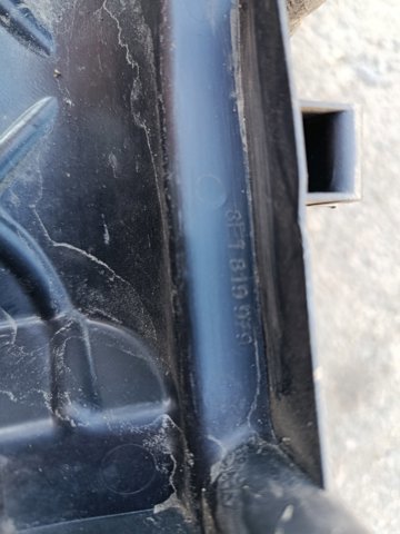 Кришка фільтра салона — фото 4