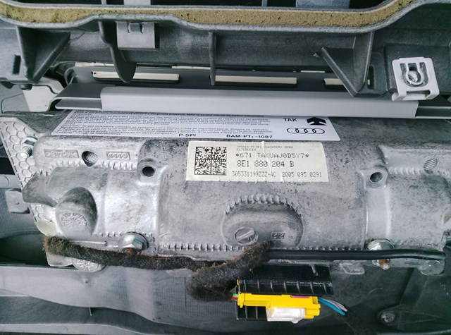 Подушка безопасности (AIRBAG) пассажирская — фото 2