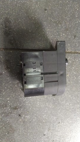 Кнопка корректора фар — фото 2