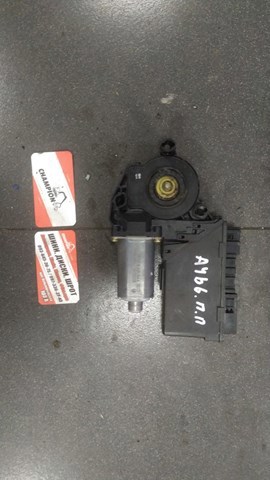 Мотор стеклоподъемника двери передней правой — фото 3