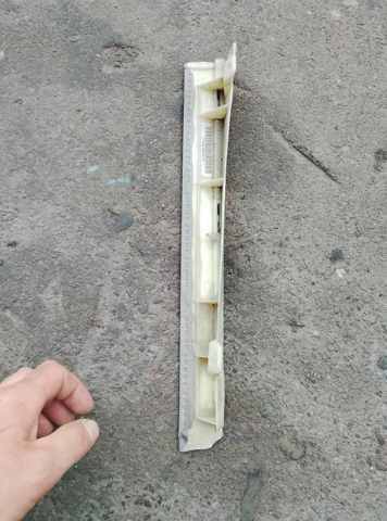 Обшивка стойки ліва — фото 3