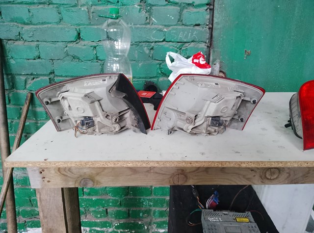 Ліхтар задній правий, зовнішній — фото 4