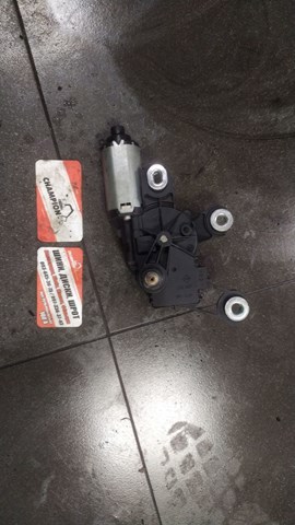 Двигун склоочисника заднього скла — фото 3