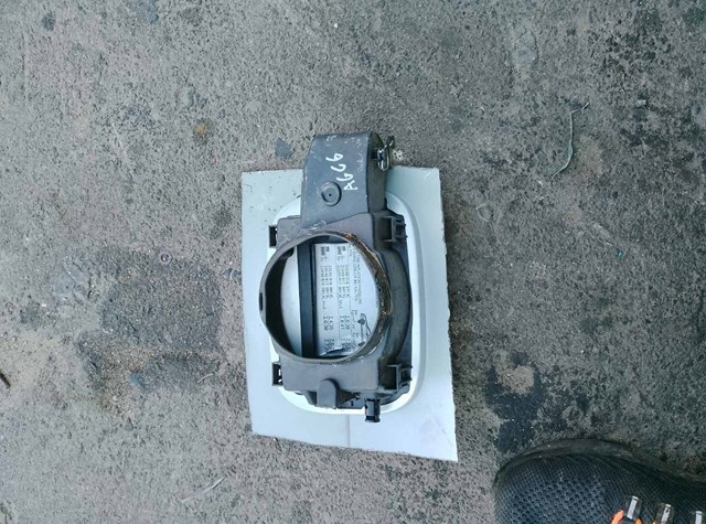 Лючок топливного бака — фото 3