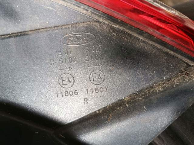 Ліхтар задній правий — фото 3