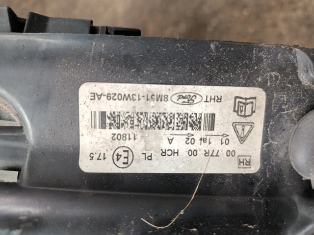 Фара права — фото 2