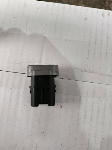 Кнопка ввімкнення аварійного сигналу — фото 3