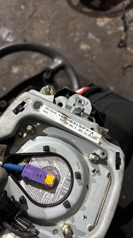 Подушка безопасности (AIRBAG) водительская — фото 3