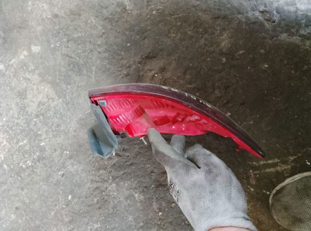 Ліхтар задній лівий, зовнішній — фото 2