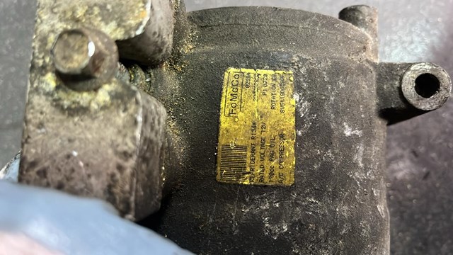 Компрессор кондиционера — фото 3