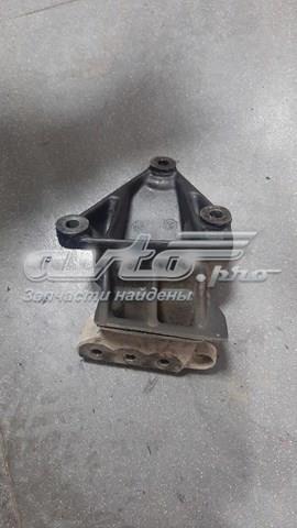 кронштейн, подвеска двигателя — фото 2