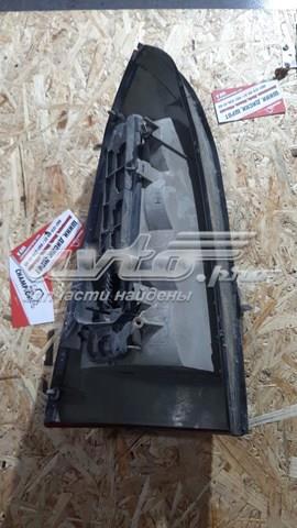 Фонарь задний правый — фото 2