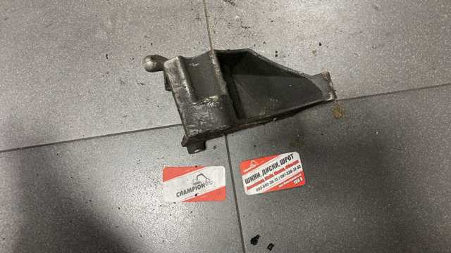 Кронштейн (кріплення) кпп — фото 3