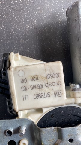 Мотор стеклоподъемника двери передней левой — фото 2