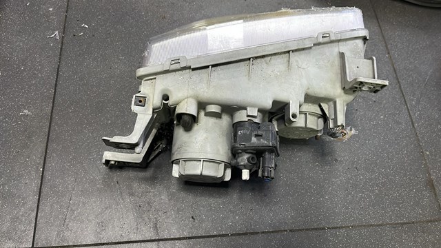 Фара левая — фото 5