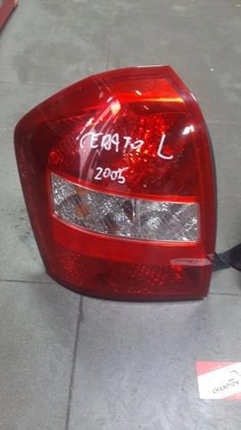 Фонарь задний правый — фото 3