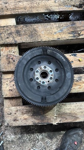 Маховик двигателя — фото 3