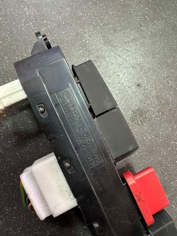 Кнопка аварийки — фото 2