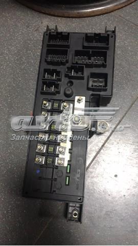 блок предохранителей