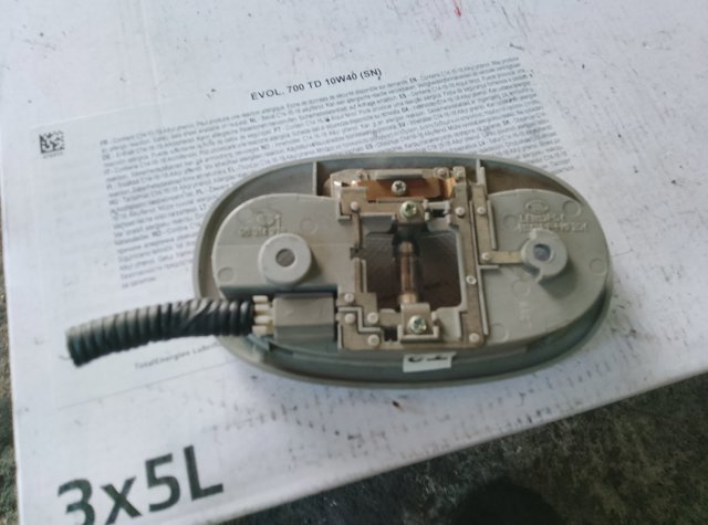 Плафон освітлення кабіни — фото 3