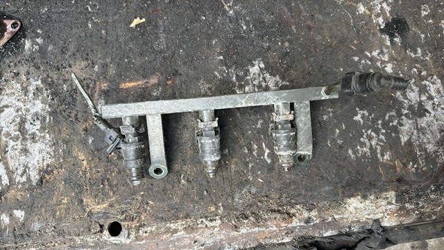 Форсунка впрыска топлива — фото 2