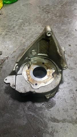 Peugeot/Citroen кронштейн тнвд