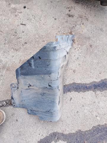 Захист двигуна, правий — фото 5