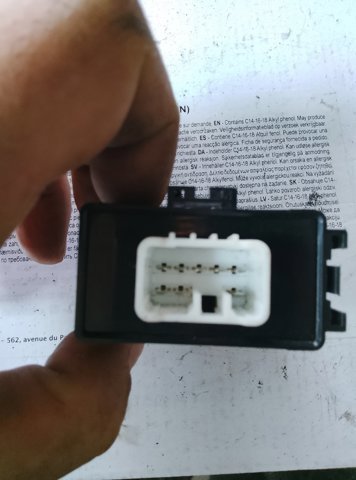 Блок запобіжників — фото 3