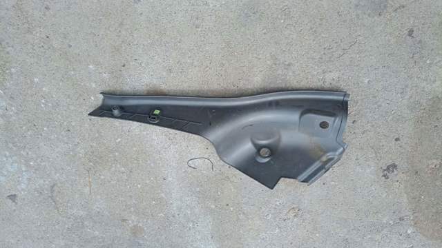 Накладка задньої правої — фото 2