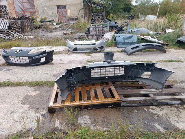 Бампер передний — фото 5