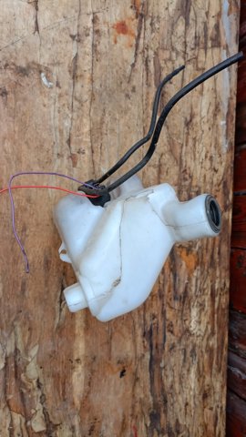 Бачок омивача — фото 4