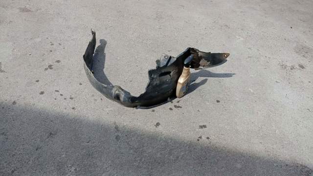 Підкрилок переднього крила, правий — фото 4