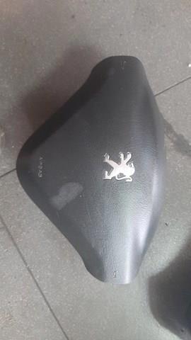 Подушка безопасности (AIRBAG) водительская — фото 3