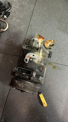 Компрессор кондиционера — фото 8