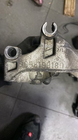 кронштейн генератора — фото 2