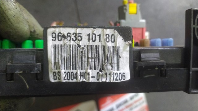 Блок запобіжників — фото 3