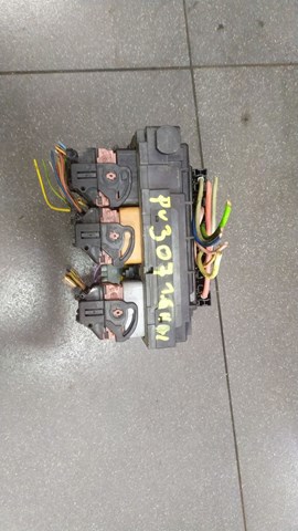 Блок запобіжників — фото 4