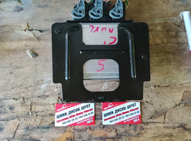 Модуль (блок) керування (ЕБУ) двигуном — фото 2