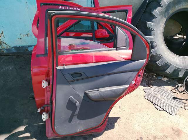 Двері задні, праві — фото 6