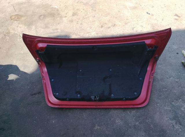 Кришка багажника — фото 3