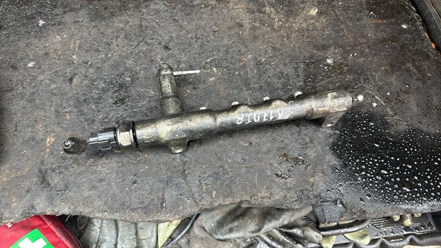 Датчик давления топлива