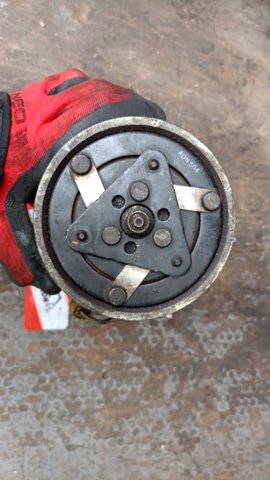 Компресор кондиціонера — фото 17