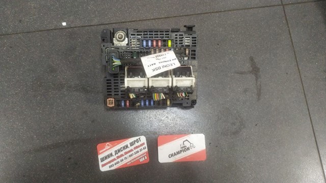 Блок запобіжників — фото 2