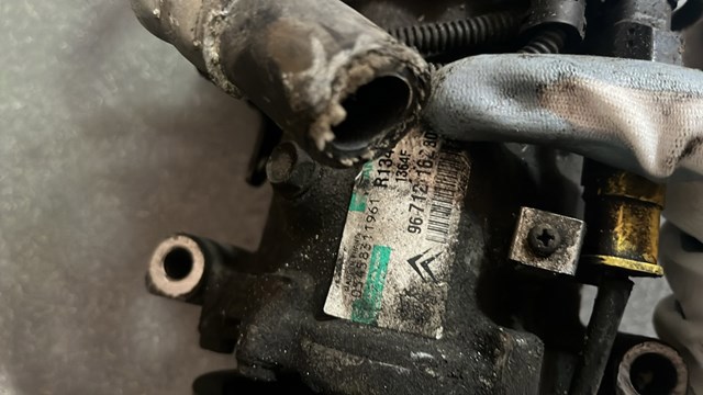 Компрессор кондиционера — фото 2